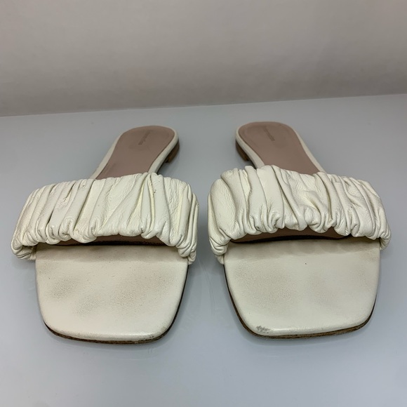 Reformation Women’s White Marcella Ruched Flat Slides Sandals Size 10 - Picture 3 of 9